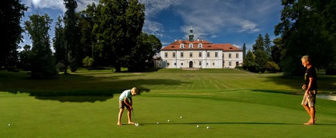 Zámek Berštejn - Golf & Sport Resort