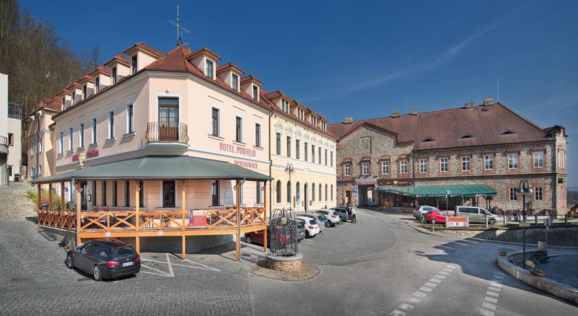 Hotel Podhrad