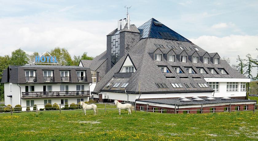 Lázeňský hotel Pyramida I