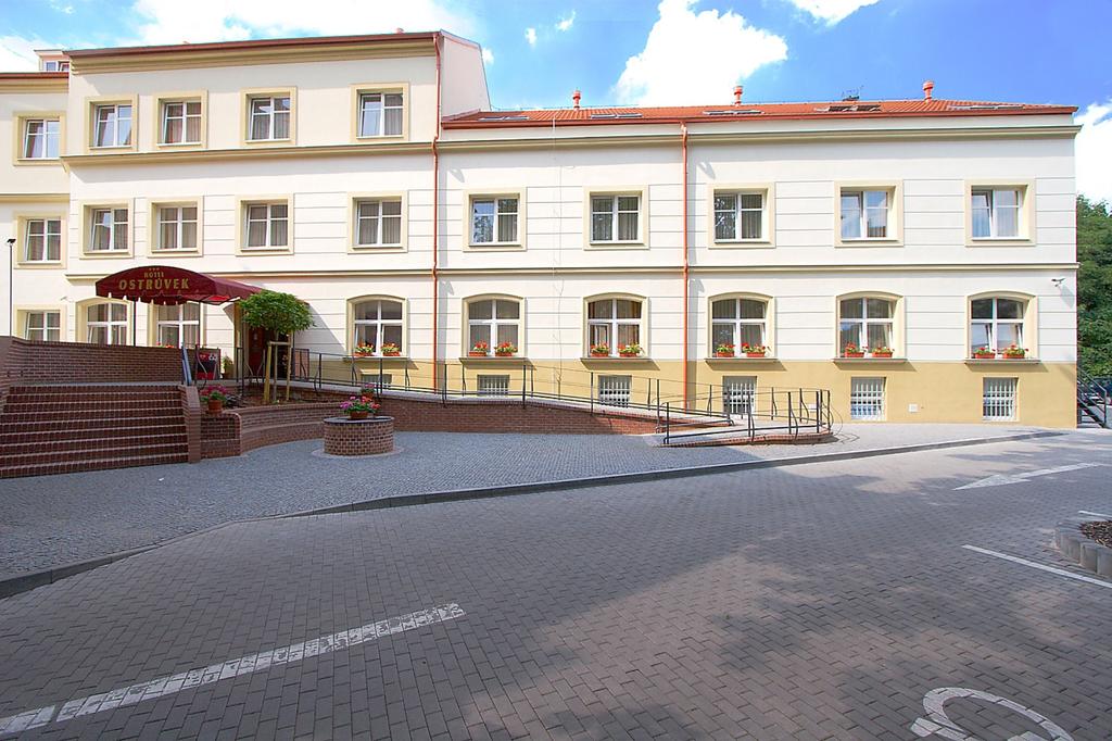 Hotel  Ostrůvek