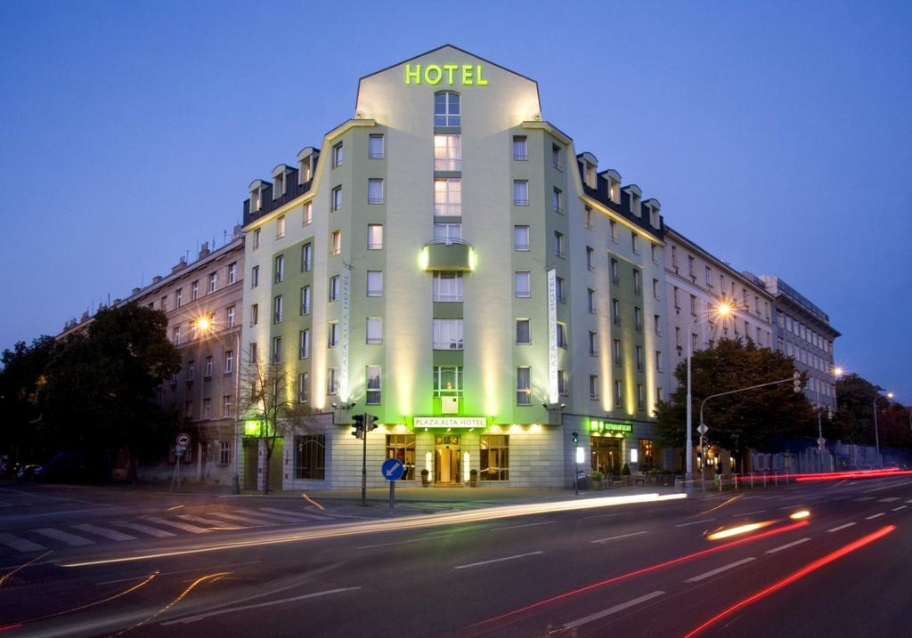 Plaza Prague Hotel