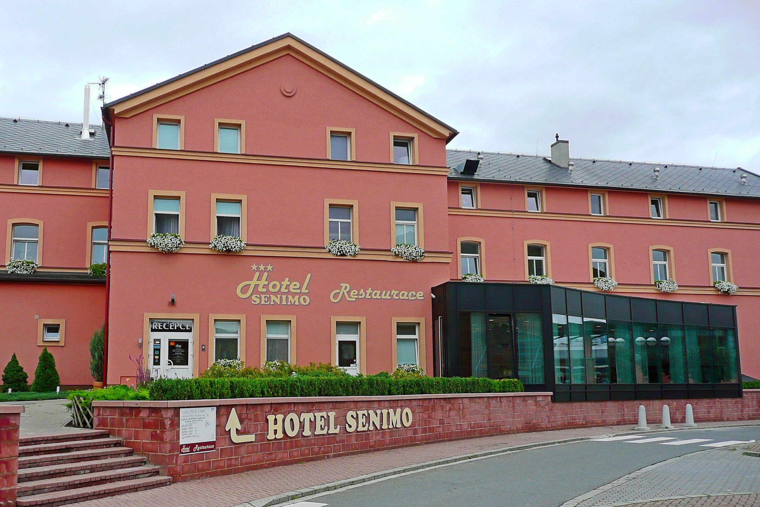 Hotel Senimo